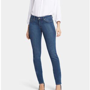 NYDJ Alina Size 6 Slimming Technology Blue Dark Wash